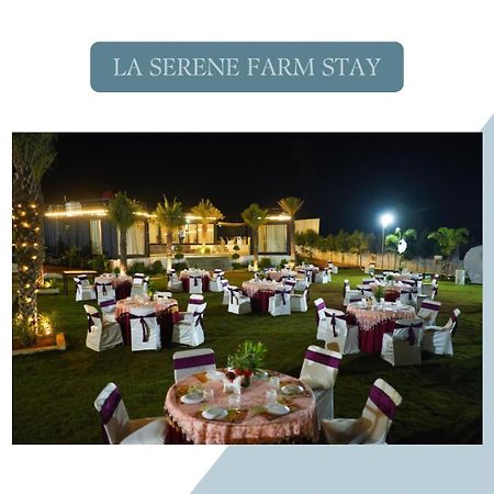 La Serene Farm Stay - Luxary 4 Bed Room Property Hajdarabad Zewnętrze zdjęcie